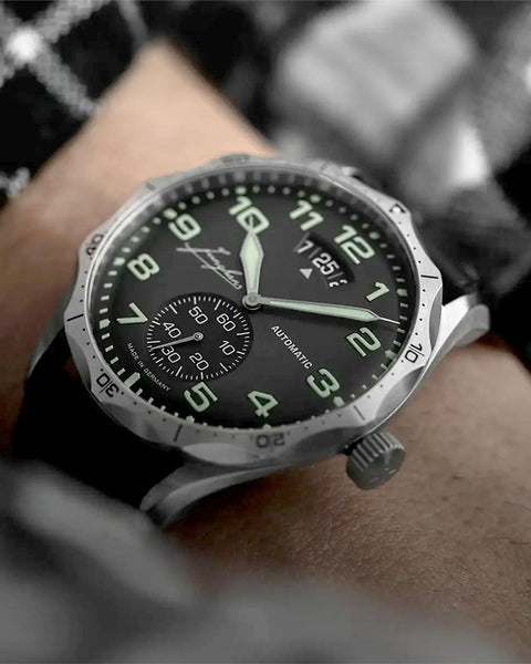 Junghans-Pilot-Chronoscope-