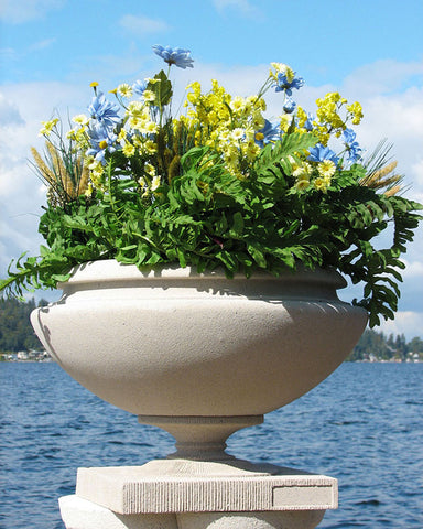 Frank Lloyd Wright Small Oak Park Residence Planter Vase