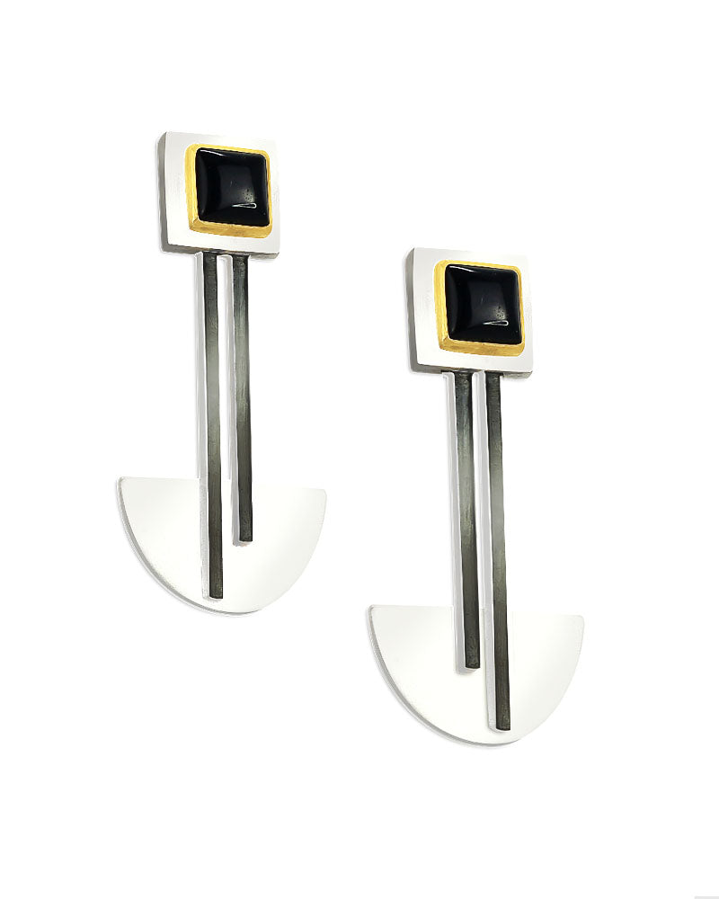 【VASEUL】Rococo Onyx Silver Earrings ピアス Bauhaus Silver and Black Onyx Earrings | Maclin Studio