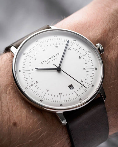 Sternglas Hamburg Satin Silver / Vintage Mocha, style shot 2
